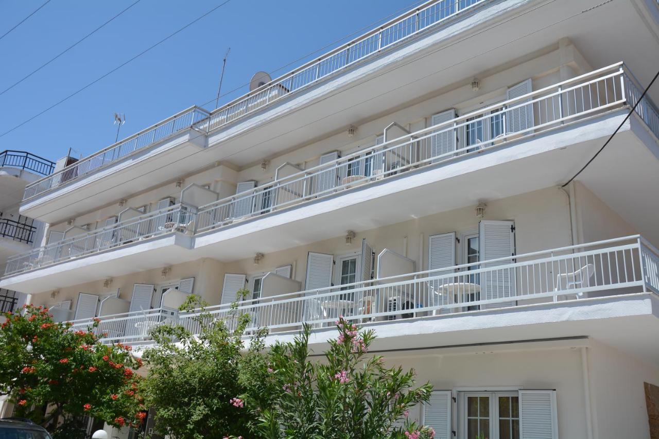 Poseidon Hotel Paralia  ภายนอก รูปภาพ