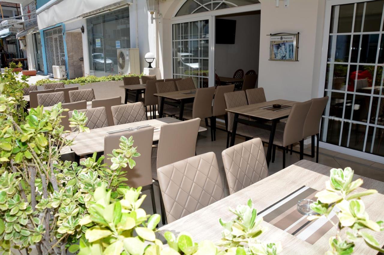 Poseidon Hotel Paralia  ภายนอก รูปภาพ